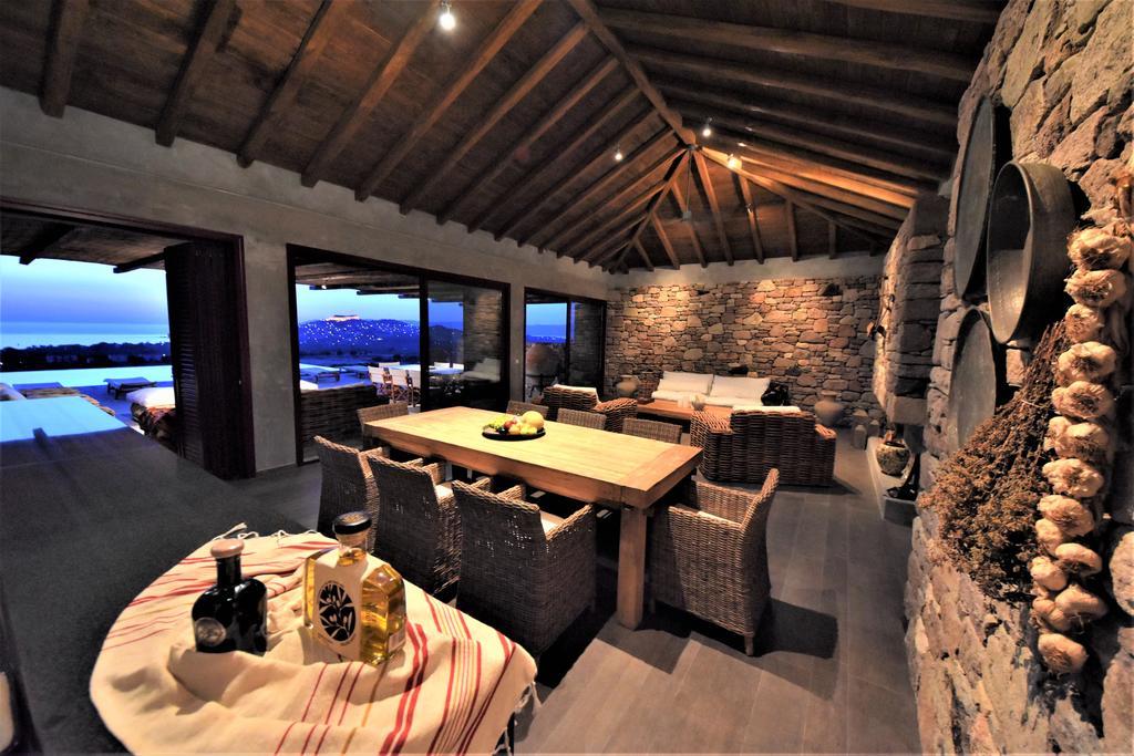 Villa Molivos Views Mythimna Exterior photo
